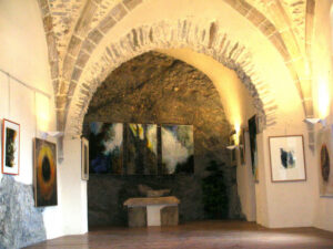 Exposition à Ambialet dans l'ancienne église Saint-Gilles